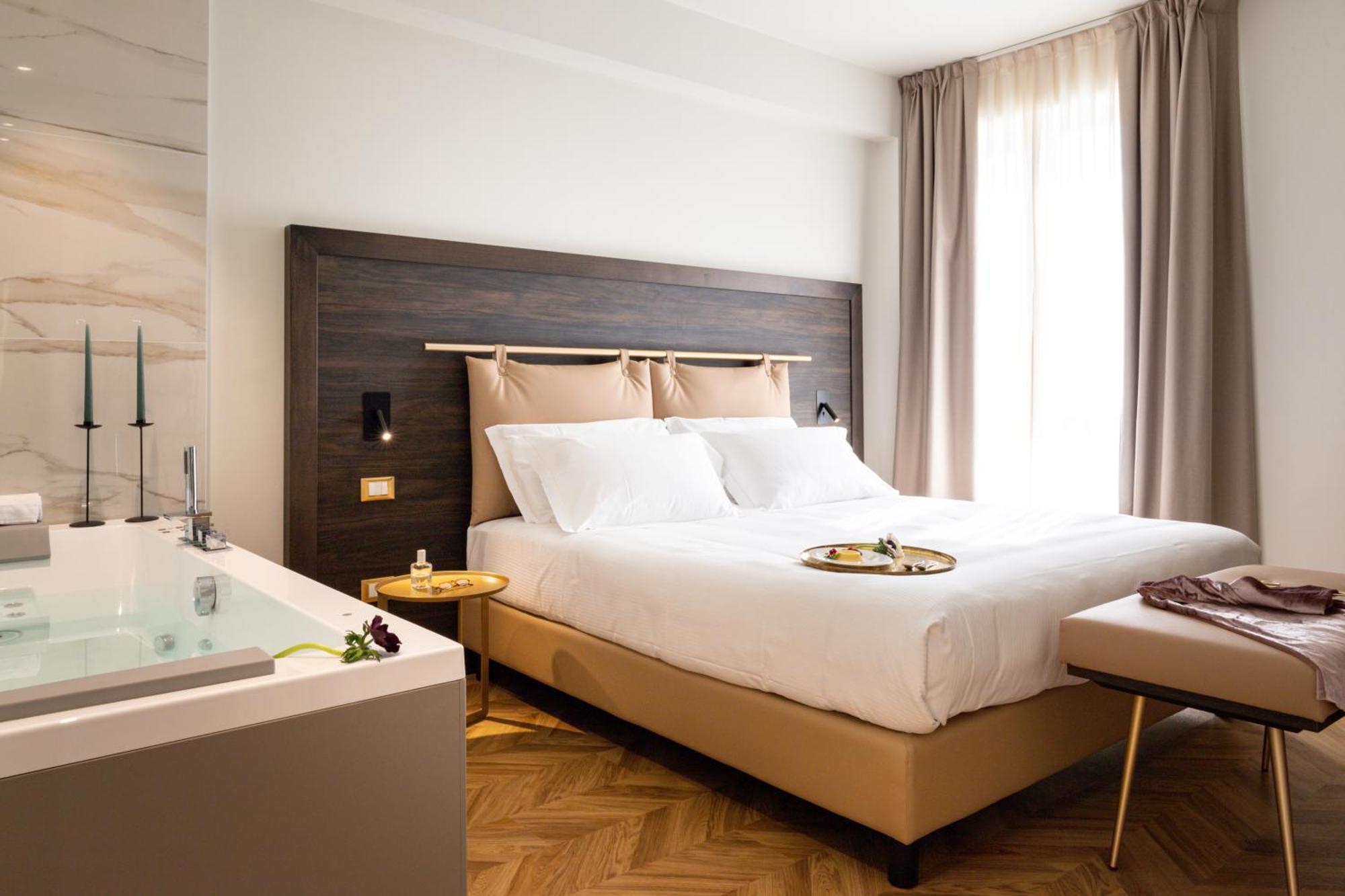 Hatelier Garda Home by Enjoy Garda Hotel Peschiera del Garda Buitenkant foto