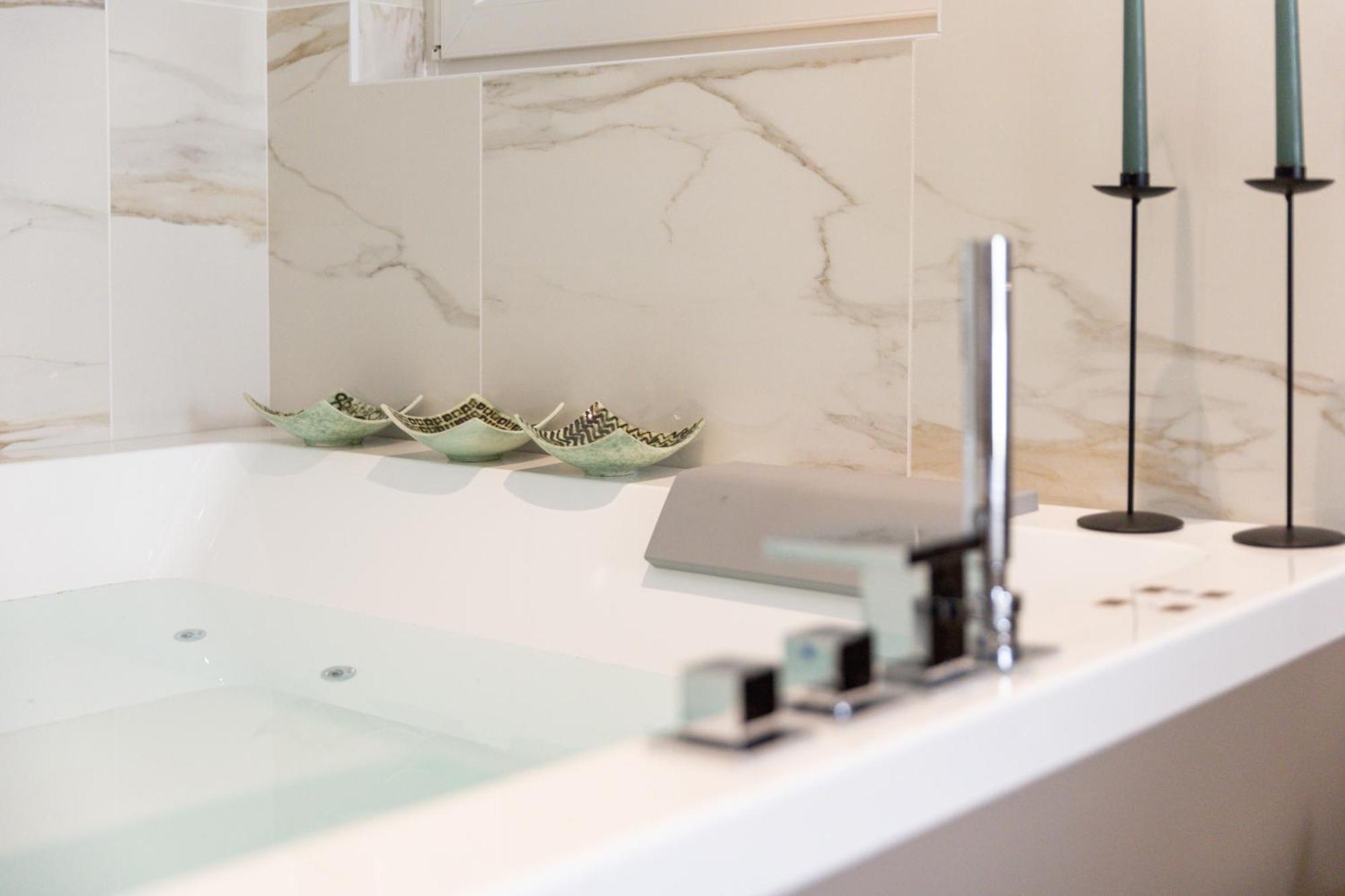 Hatelier Garda Home by Enjoy Garda Hotel Peschiera del Garda Buitenkant foto