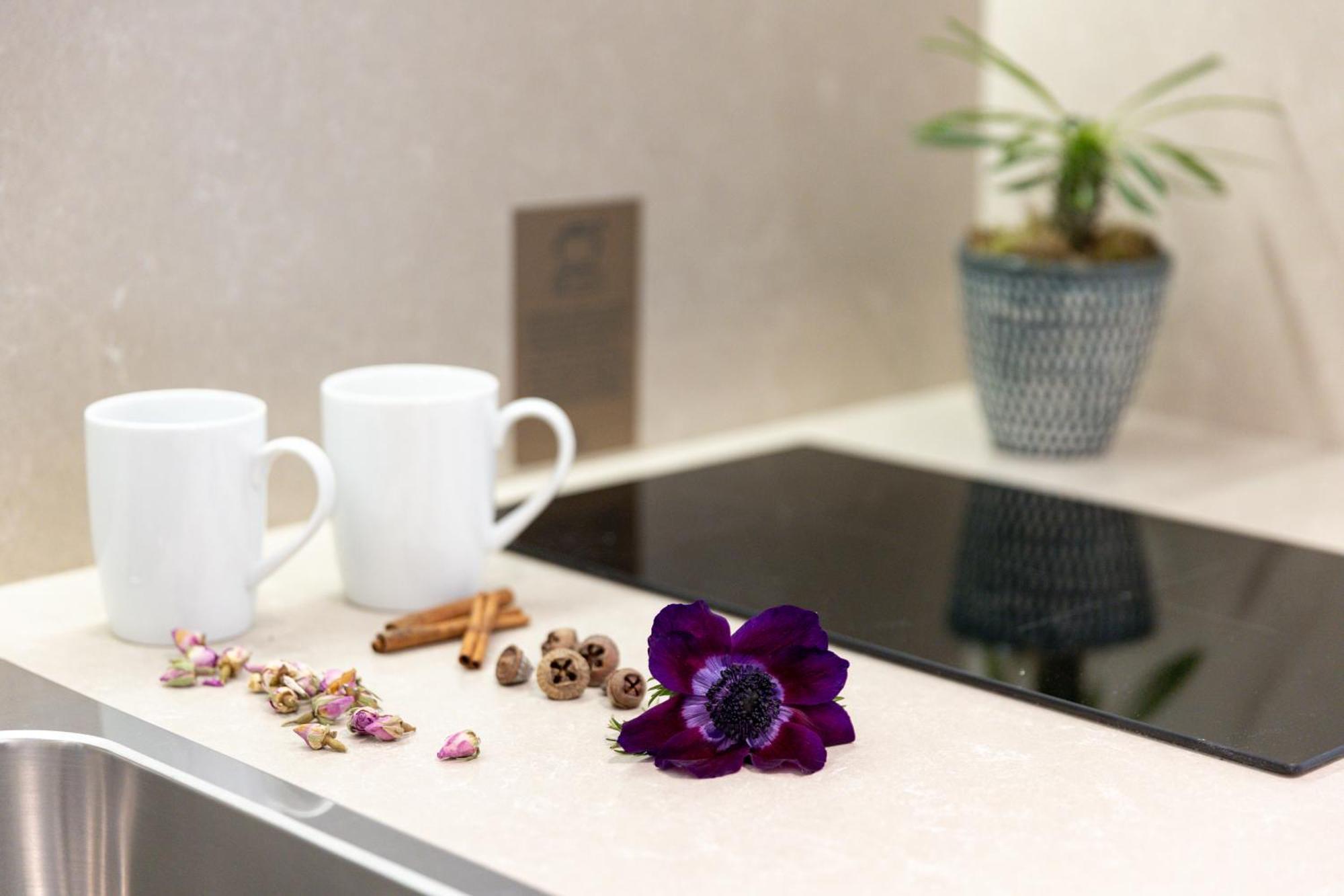 Hatelier Garda Home by Enjoy Garda Hotel Peschiera del Garda Buitenkant foto